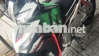 Cần bán wave RSX 110 2012 xe đang cầm