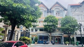 Cho thuê biệt thự khu hi lam Phổ Quang, p2, dt. 8x18m 1 trệt 3 lầu st