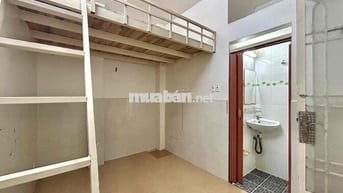 PHÒNG GÁC GIÁ RẺ KHÔNG NỘI THẤT GẦN HUFLIT BA GIA_NGÃ 4 BẢY HIỀN