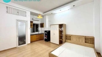 🔥STUDIO CỬA SỔ TRỜI FULL NỘI THẤT_CHO Ở 3 NGƯỜI GIỜ GIẤC TỰ DO GẦN UEH