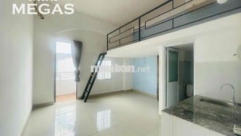 phòng CÓ GÁC ĐỦ NỘI THẤT BAN CÔNG ngay HUFLIT SƯ VẠN HẠNH