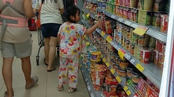 Cần Tuyển 4 LĐPT NAM NỮ PHỤ BÁN TẠI CỬA HÀNG Hốc Môn
