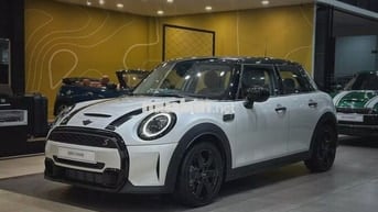 Mini Cooper S 5 Door 2024 - 2 Tỷ 149 Triệu