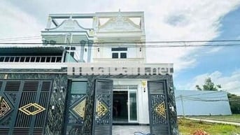 Bán Nhà Tân Cổ Điển Mặt Tiền Đường Lớn , Đã Hoàn Công , Ở Cần Giuộc