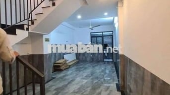 Cần Cho Thuê .nhà.P  ĐHT .Q12 .DT 4x20 .1 trệt 3 Lầu 4PN. 5WS