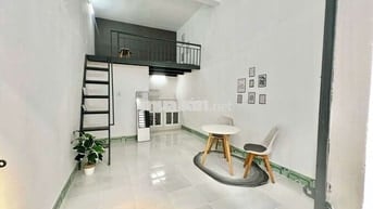 Phòng có gác siêu rộng không giới hạn người và xe ở công Viên Gia Định