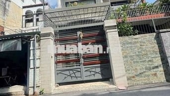Cho thuê nhà Hẻm Xe Hơi 4x20 Trệt 2 lầu sân thượng Quận 10