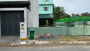 Đất Nền 5x20m đối diện công viên KDC Dương Hồng 