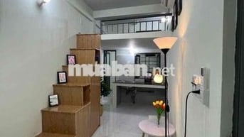 CHO THUÊ PHÒNG CÓ GÁC NGAY ĐẠI HỌC NGUYỄN TẤT THÀNH - Q12