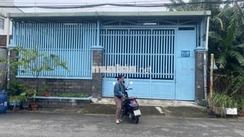 Cho thuê nhà xưởng 10x30 mặt tiền nhựa 8m , Xuân Thới Thượng, Hóc Môn