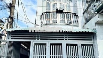 Bán Căn Góc 2 Mặt Tiền, Hẻm xe hơi, Lê Văn Lương ngay Cầu Long Kiển