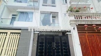 nhà mới đẹp- Q3 - DT : 3,5m x 15m - hẻm xe hơi  - 18 triệu TL