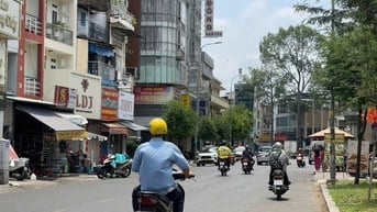Bán gấp nhà MT Sư Vạn Hạnh P,12 Quận 10 DT 5,8 x 17m 5 Tầng giá 37 tỷ