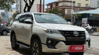 FORTUNER 2.7V Máy Xăng AT bản TRD