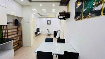 Em cần cho thuê căn 2ngủ2vs HH2 Linh Đàm