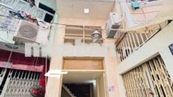 Nhà đẹp 2 lầu hẻm đường số 4 Cu Xa Đô Thành