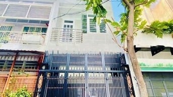 🔥🔥Nhà thuê Hoàng Hoa Thám, hẻm ô tô, phường 12, Tân Bình.