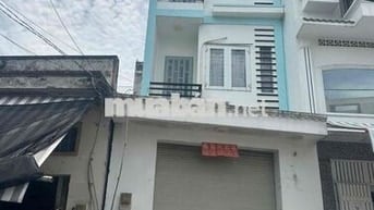 nhà thuê MT 2D Bình Tân, 3,5 tấm 52m2 4PN, thông ra đường lớn, 11tr