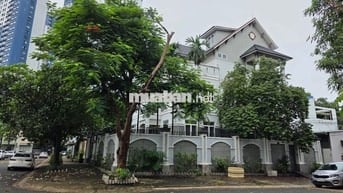 BIỆT THỰ LÔ GÓC KDC CHÁNH NGHĨA 15x20 HẦM3 LẦU,THANG MÁY FULL NỘI THẤT