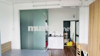 CHDV, phòng trọ giá rẻ, full nội thất, có ban công thoáng, gần Q5-10-6