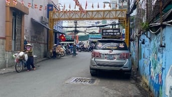 Cho thuê nhà đường Nguyễn Công Hoan, P.7, Q. Phú Nhuận 