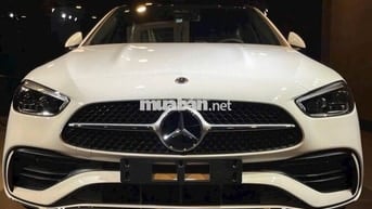 Mercedes-Benz C300 AMG 2025
