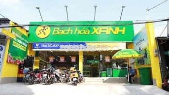 CHO THUÊ MT NGUYỄN KHOÁI QUẬN 4 NGANG 12M SD 240M2 TRỐNG SUỐT