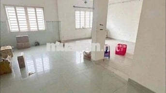 HẺM XE TĂNG - 8 x 15 - 4 TẦNG - THANG HÀNG