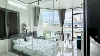 CHDV 1 Phòng Ngủ Ban Công Ngay Đại Học UEH ISB - Tân Định Quận 1