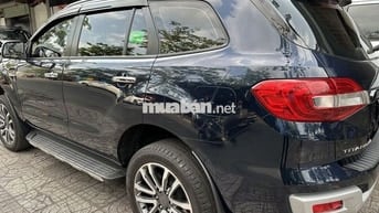 Ford Everest Titanium 2021 4x2 bảo hành2026 vay70%