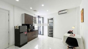 CĂN HỘ 1 PN BÂN CÔNG THOÁNG MÁT - NGAY TRẦN KẾ XƯƠNG - PHAN ĐĂNG LƯU