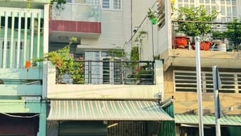 Bán nhà Mặt Tiền ( số lẻ ) Phạm Thế Hiển P4 Q8, DT 3.8x17m, 3.5 tấm