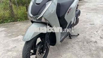 Cần bán sh 125 2017 máy zin chính chủ