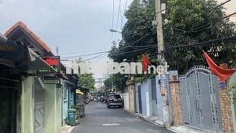CHDV 11 PHÒNG , Q7, CHO THUÊ TRÊN 20TR/THÁNG