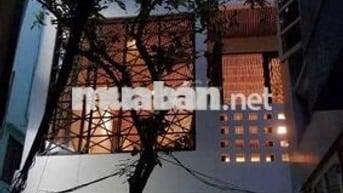 CHO THUÊ NHÀ PHONG CÁCH CHÂU ÂU, ĐƯỜNG NGUYỄN VĂN NGUYỄN, Q 1,GIÁ TỐT