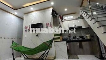 bà chị mình cần bán căn nhà thuộc long bình