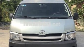 Toyota Hiace 2007 tải van 6 chổ 900kg màu xám