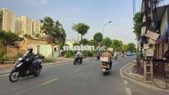 BÁN NHÀ PHAN TRỌNG TUỆ, HUỲNH CUNG 33M,5 TẦNG GẦN Ô TÔ GIÁ 5,6 TỶ.