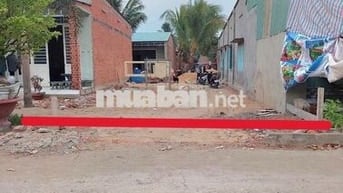 BÁN ĐẤT TRUNG TÂM THỊ TRẤN, DT 5M X 31M GIÁ 360 TRIỆU,CÒN THƯƠNG LƯỢNG