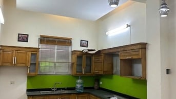 Cho thuê nhà riêng mặt ngõ to tại phố Lý Nam Đế, quận Hoàn Kiếm, HN