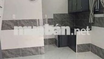 BÁN NHÀ SHC 1 LẦU ĐÚC BTCT KHU DÂN CƯ KẾ PHẦN MỀM QUANG TRUNG - 690TR