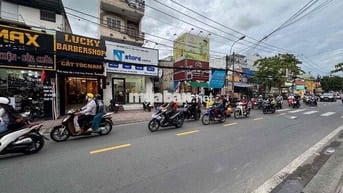 Cần sang nhượng lại mặt bằng kinh doanh Vị Trí đẹp , sầm uất bậc nhất