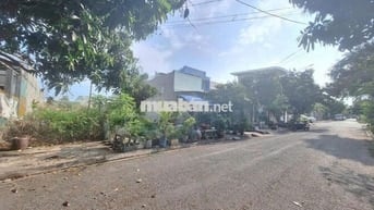 Bán Full Thổ Cư 140m2 Đất Hẻm 512 Nguyễn văn Tạo.