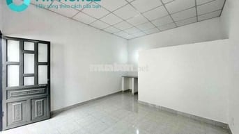 KHAI TRƯƠNG PHÒNG STUDIO CHO SV ĐH NGUYỄN TẤT THÀNH Q12