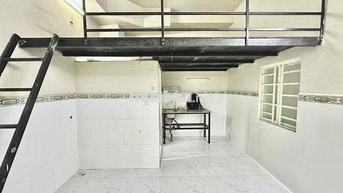Trống sẳn phòng giữa VHU và  Đại học công thương siêu mới