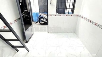 Trọ Trệt- Gác cao- Rộng thoáng sạch- Có kệ bếp- Toilet tiện nghi