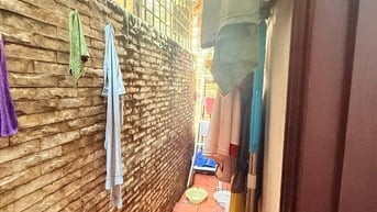 Gần Tiểu học Nghĩa Đô, sổ to, giá đầu tư, phân lô, Vỉa hè, ô tô tránh
