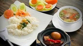 Cần sang lại quán Cơm Tấm đẹp ngay trung tâm Bình Thọ