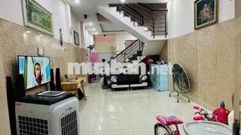Nhà Cho Thuê -  1/ Lê Văn Quới - 4 x 15m , 1 lầu - 2 PN 2WC - full  NT