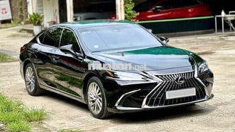 LEXUS ES250 2022.
